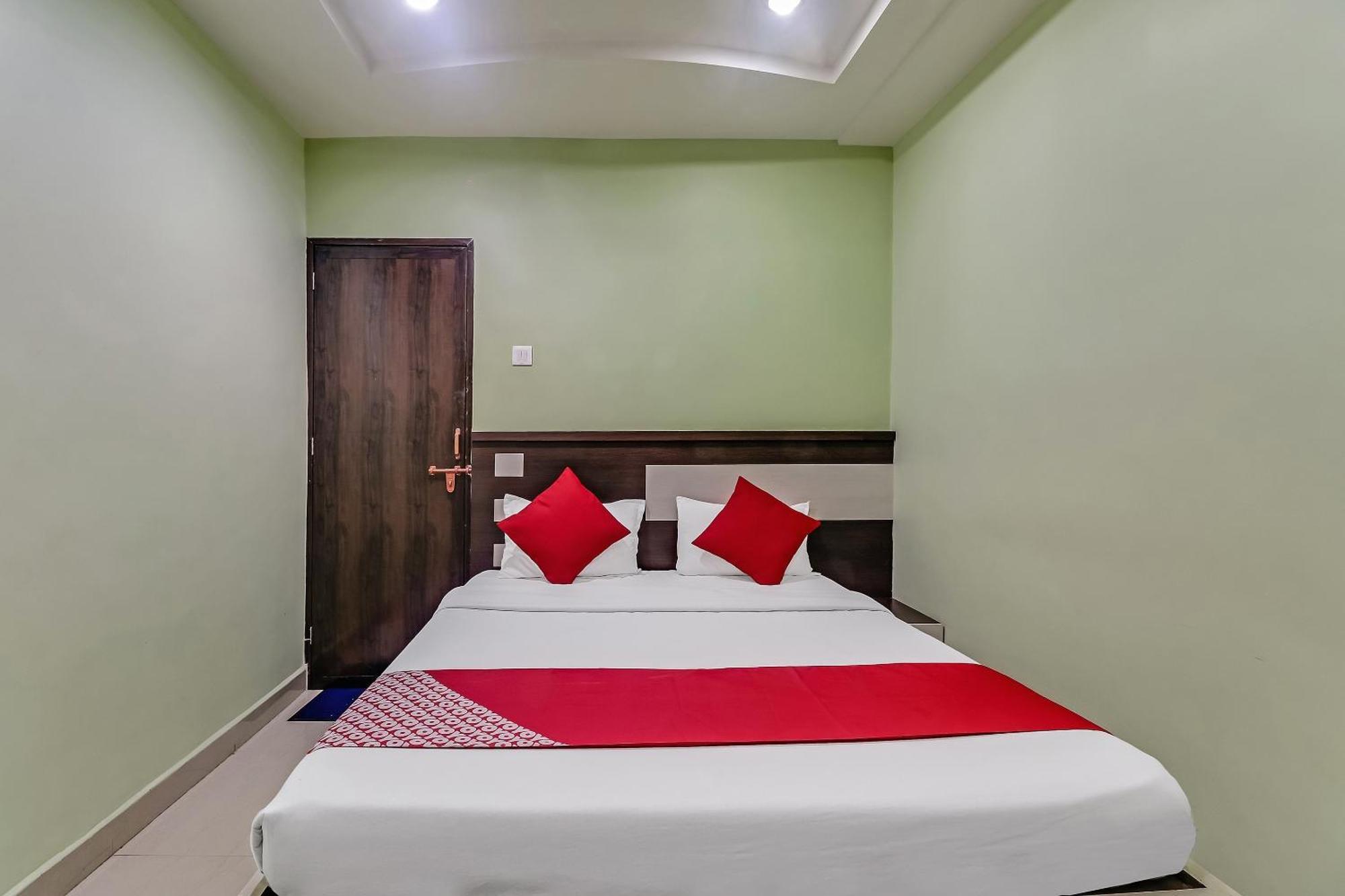 Blossom Suites Bangalore Extérieur photo